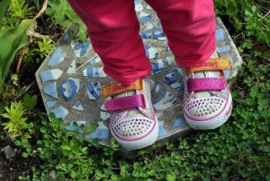 Lire la suite à propos de l’article Tremplins de jardin : comment fabriquer des tremplins avec des enfants