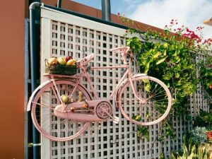 Lire la suite à propos de l’article Jardinage de marché aux puces : comment transformer les déchets en décoration de jardin