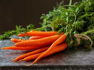 Lire la suite à propos de l’article Liste des légumes orange – Cultiver des légumes orange foncé