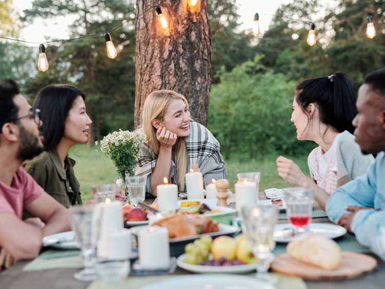 Lire la suite à propos de l’article Jardin pour manger en plein air : qu'est-ce qu'un jardin en plein air