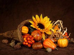 Lire la suite à propos de l’article Pièce maîtresse de Thanksgiving du jardin – Idées de décoration pour la récolte d’automne