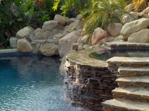 Lire la suite à propos de l’article Que sont les piscines naturelles : comment fabriquer une piscine naturelle