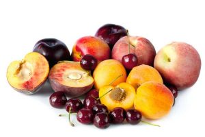 Lire la suite à propos de l’article Variétés de fruits à noyau : cultiver des fruits à noyau dans le jardin